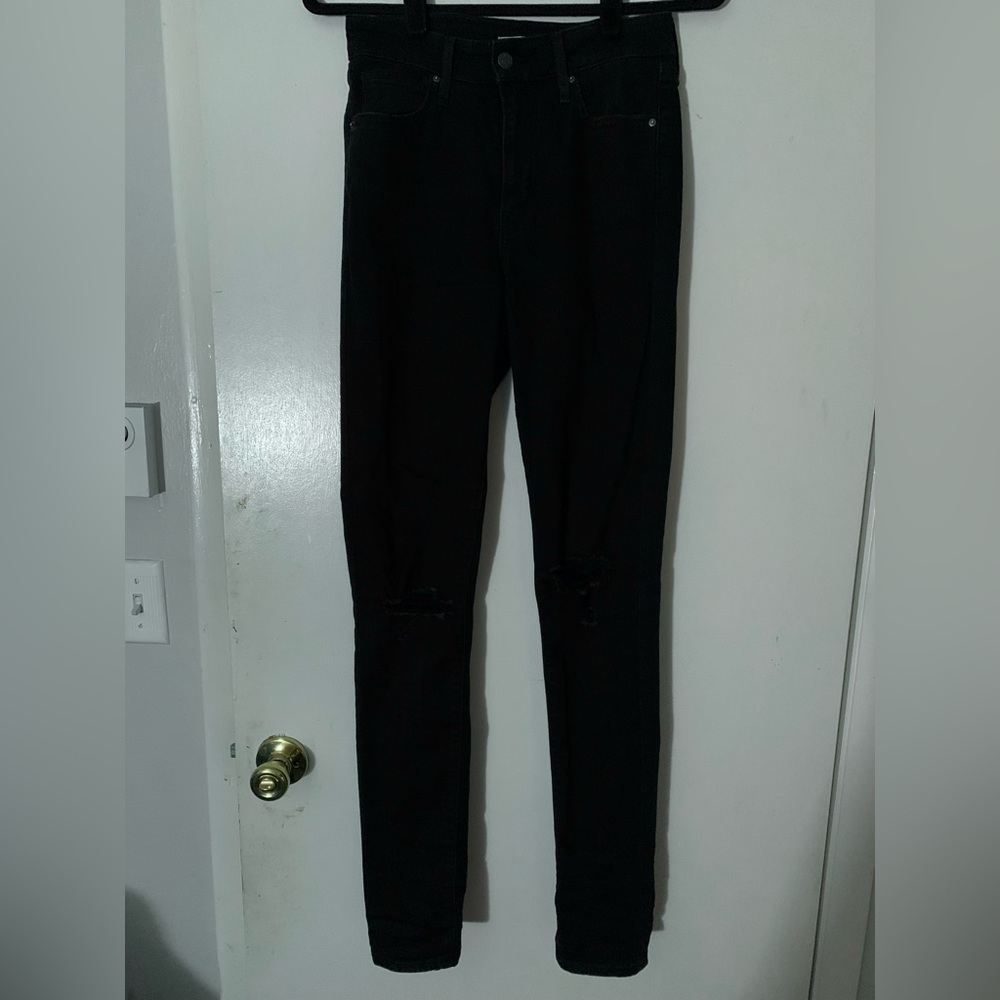 Levi 721 High Rise Distressed Skinny Jeans